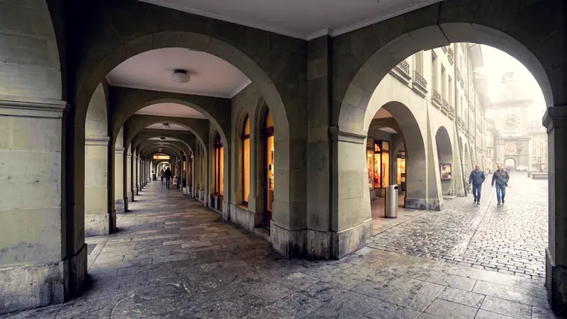 Bern: Thủ đô kỳ lạ nhất thế giới với mái vòm UNESCO, hầm ... - Foto 1